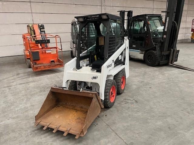 BOBCAT 463 Schranklader, Articles professionnels, Machines & Construction | Grues & Excavatrices, Excavatrice, Enlèvement