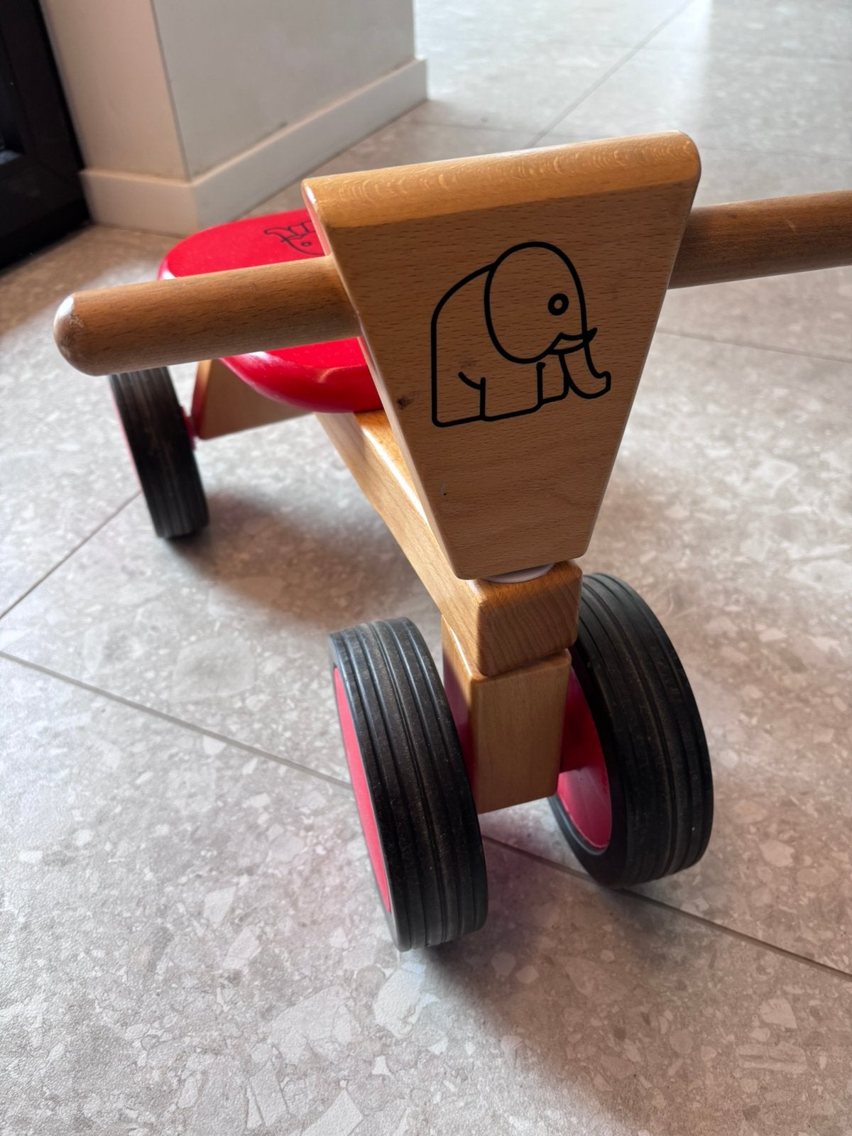 Van Bueren Loopfiets rood, Ophalen, Zo goed als nieuw, Loopfiets