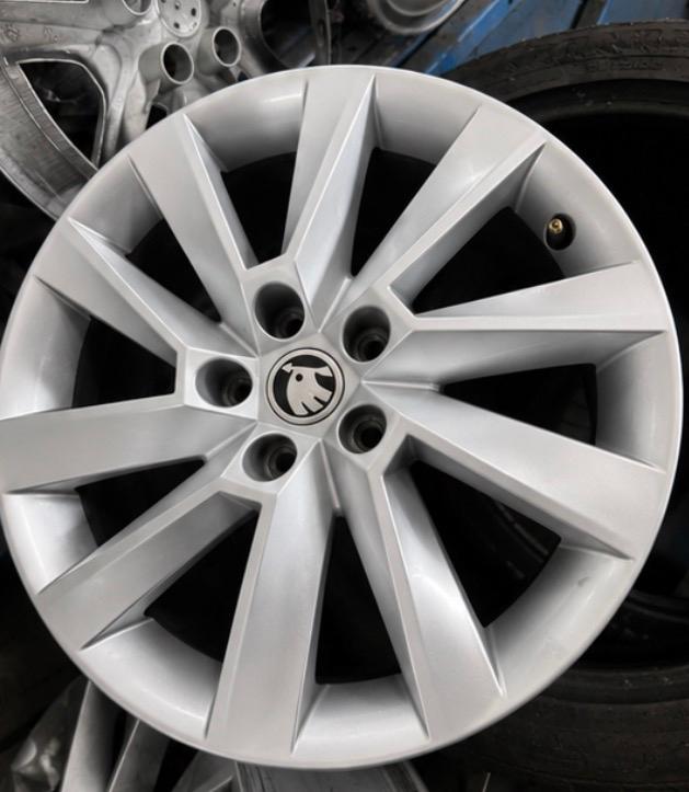 4x jante skoda neuve, Enlèvement, Neuf