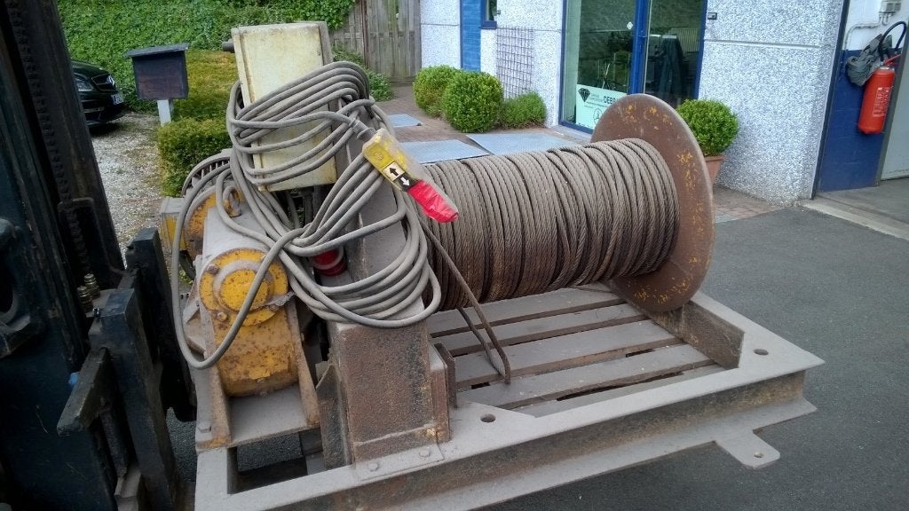 Hijsgereedschappen + lier 2.500kg, Ophalen