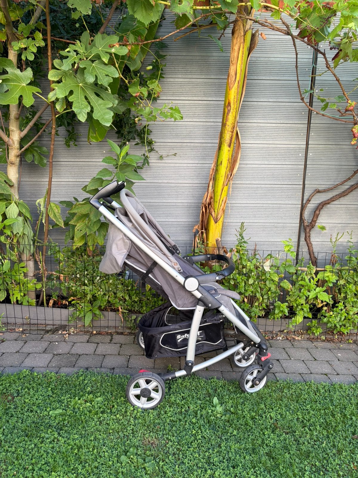 Quinny Zapp Xtra 2 Buggy – Grey Gravel (Volledig inklapbaar), Enfants & Bébés, Buggys, Enlèvement, Utilisé, Quinny, Protection de pluie