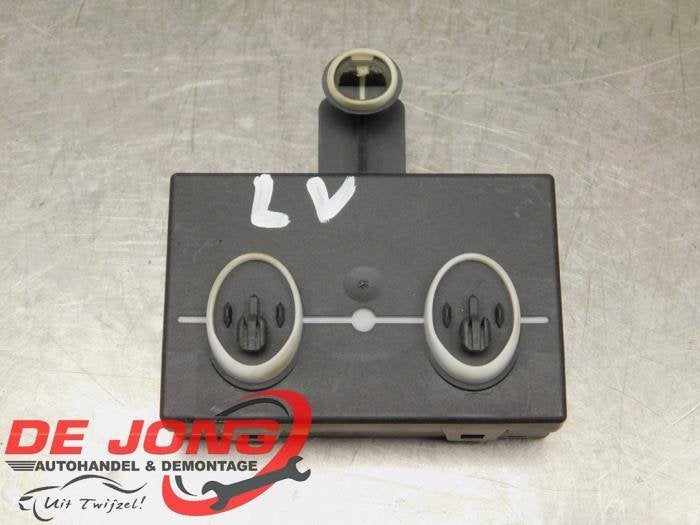 Module verrouillage central des portes d'un Skoda Octavia, -, 3 mois de garantie, Utilisé, Skoda