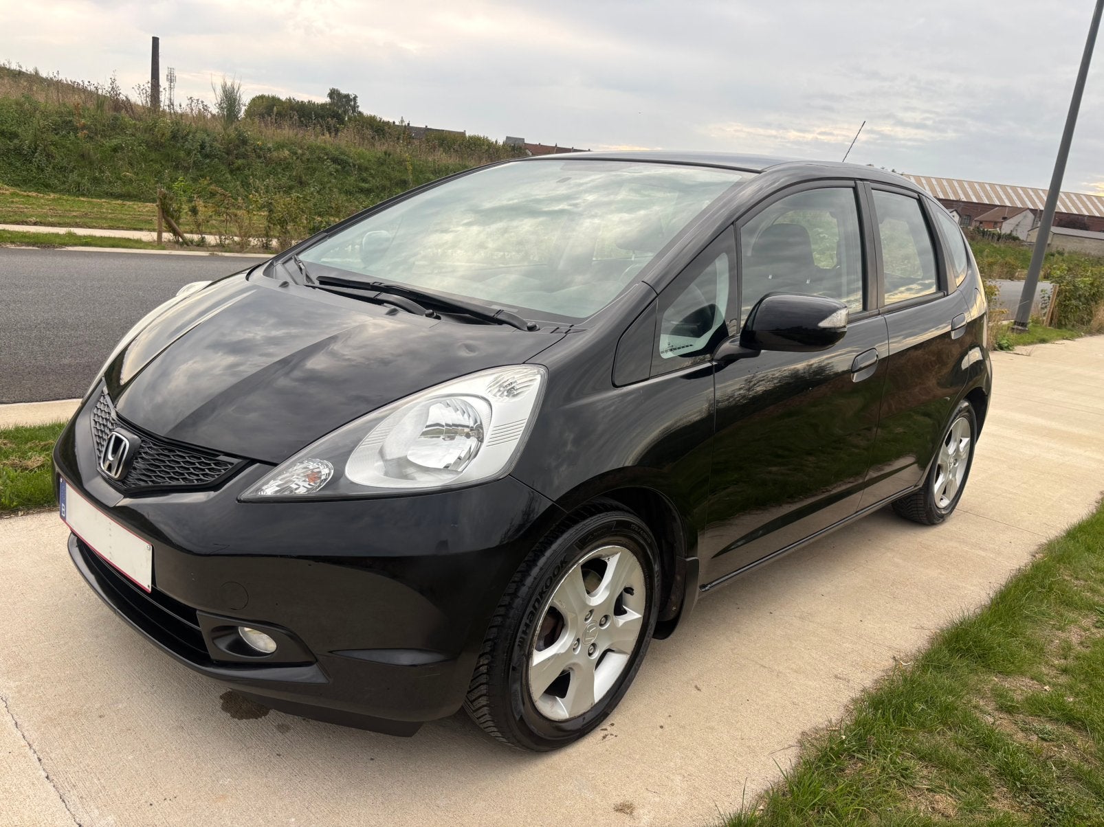 Honda Jazz Jazz 1.4i 1er prorpiétaire  106800KM  Euro 5, Autos, Achat, Entreprise, Boîte manuelle, Noir
