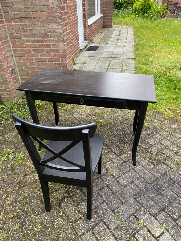 Bureau/makeup tafel + stoel gratis, Huis en Inrichting, Bureaus, Ophalen, Zo goed als nieuw