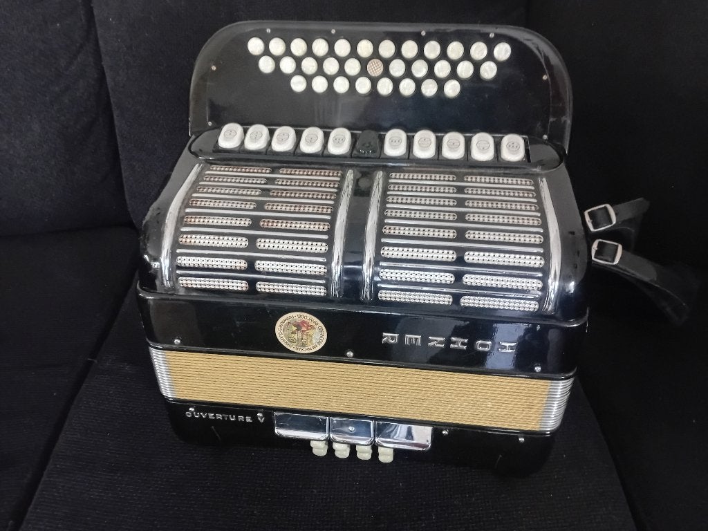Mooie Hohner ouverture V., Muziek en Instrumenten, Gebruikt, Met koffer, Ophalen of Verzenden, Knopaccordeon