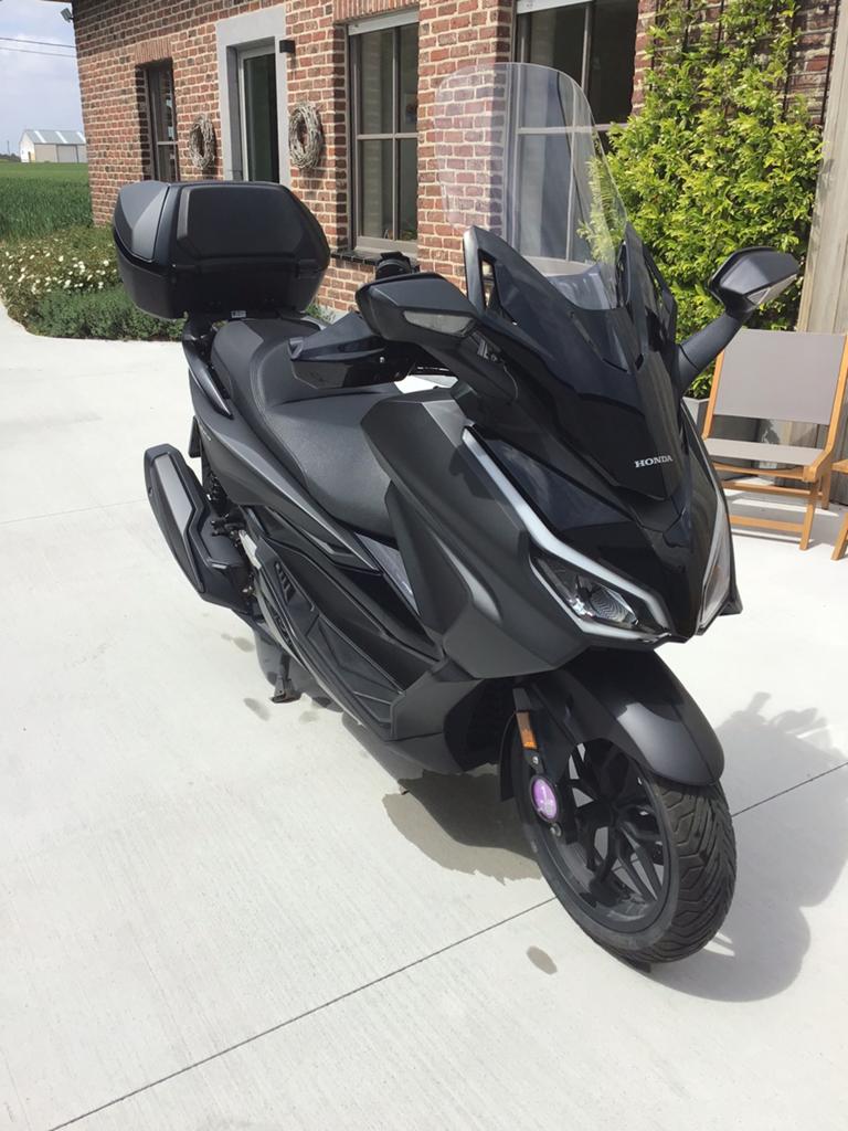 Honda Forza 350, Scooter, Particulier, Automaat, 350 cc