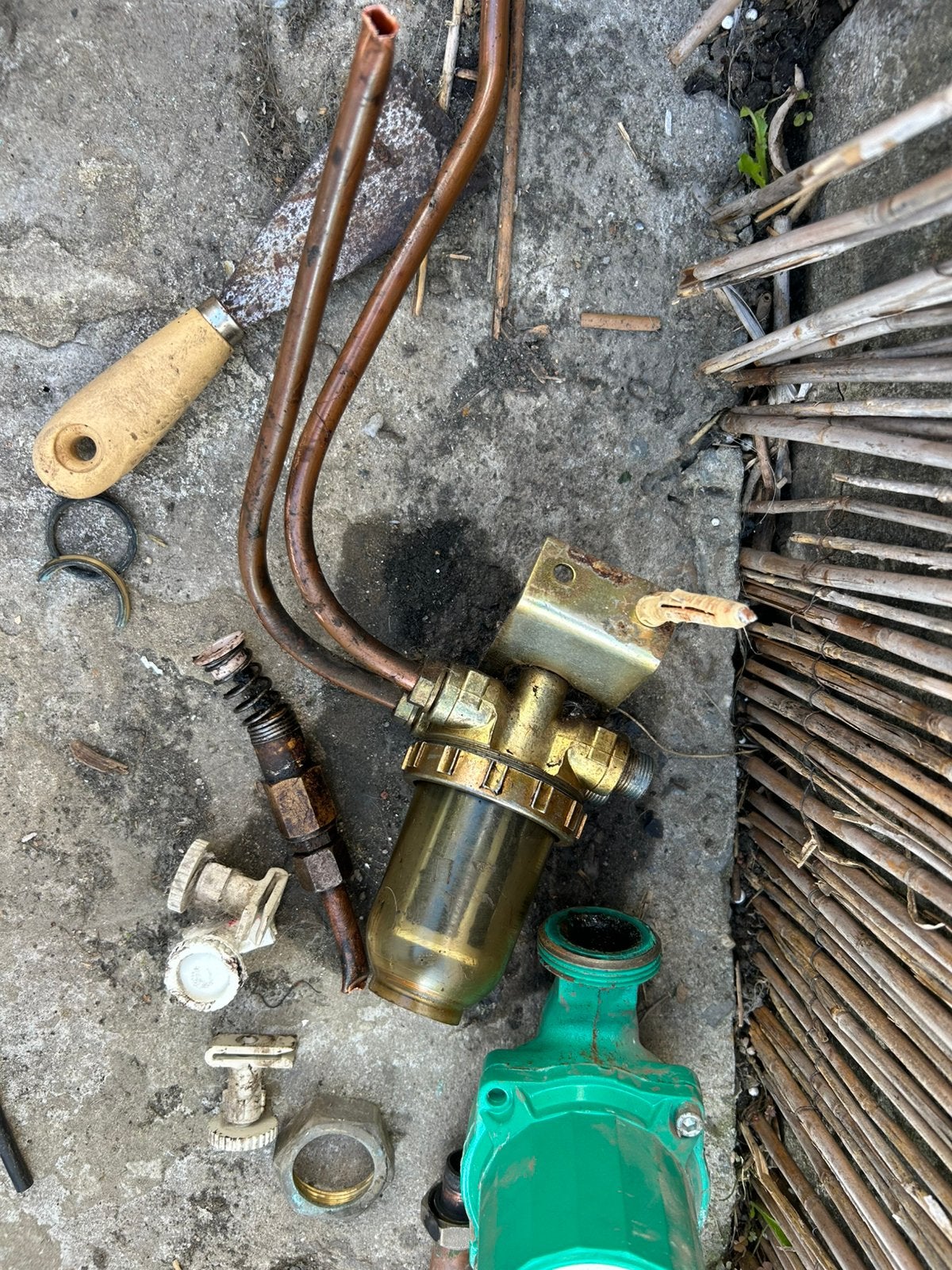 Vanne vase et filtre pour chaudière, Bricolage & Construction, Enlèvement, Utilisé