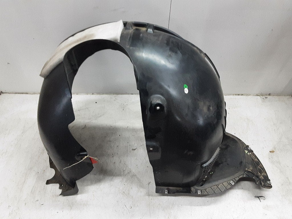 PARE BOUE AVANT GAUCHE Volkswagen Tiguan (CT1) (571805911B), Volkswagen, Garde-boue, Mevr. I. Hauben, Utilisé