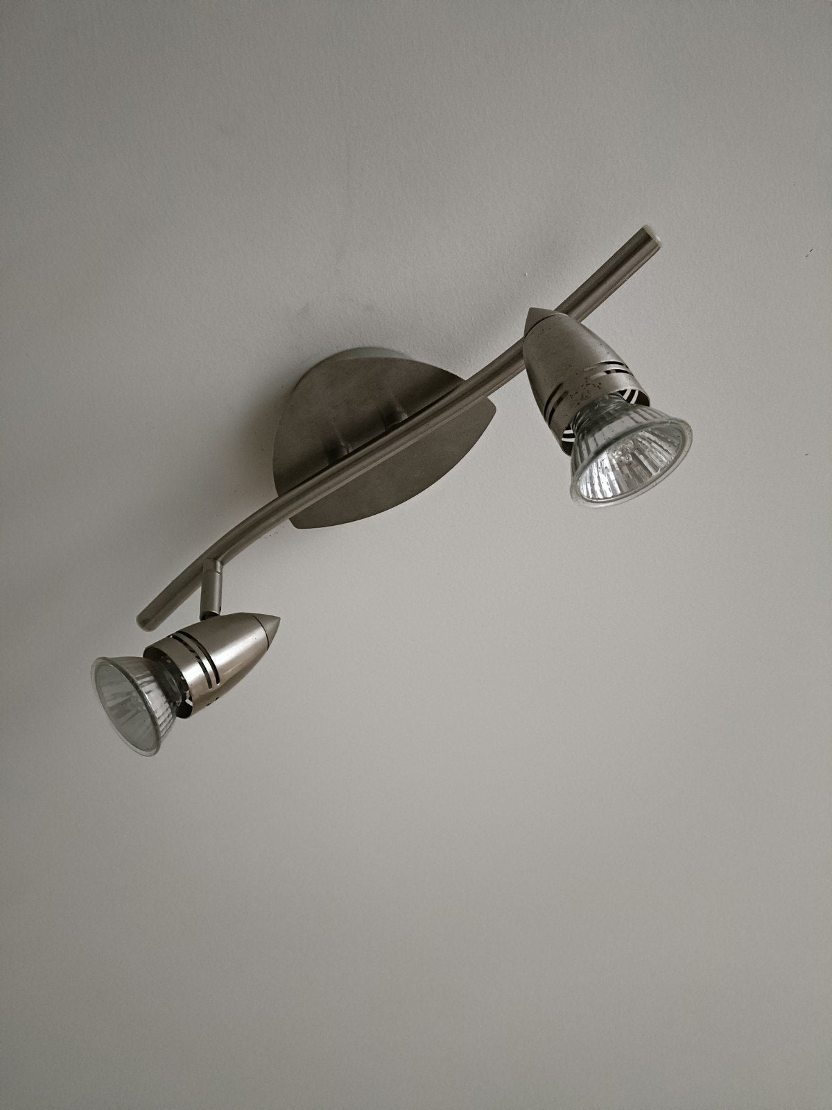 Plafond verlichting, Ophalen