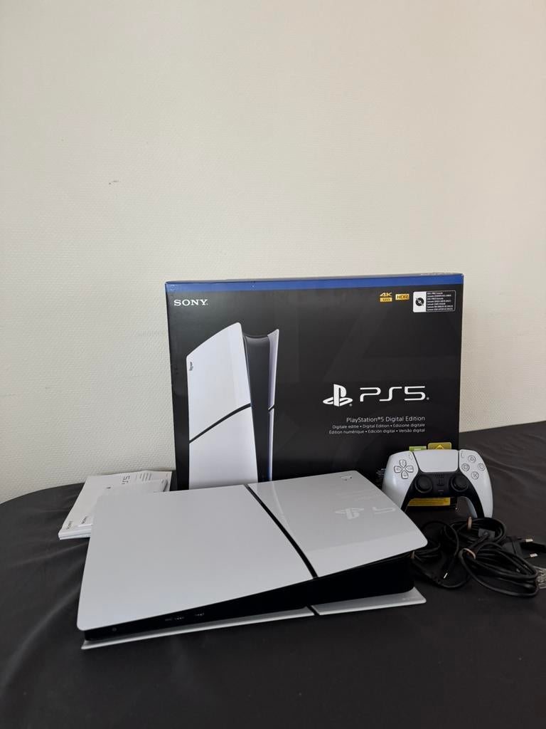 Ps5 Slim Digital 1To - Comme neuf, Consoles de jeu & Jeux vidéo, Consoles de jeu | Sony PlayStation 5, Comme neuf, Playstation 5