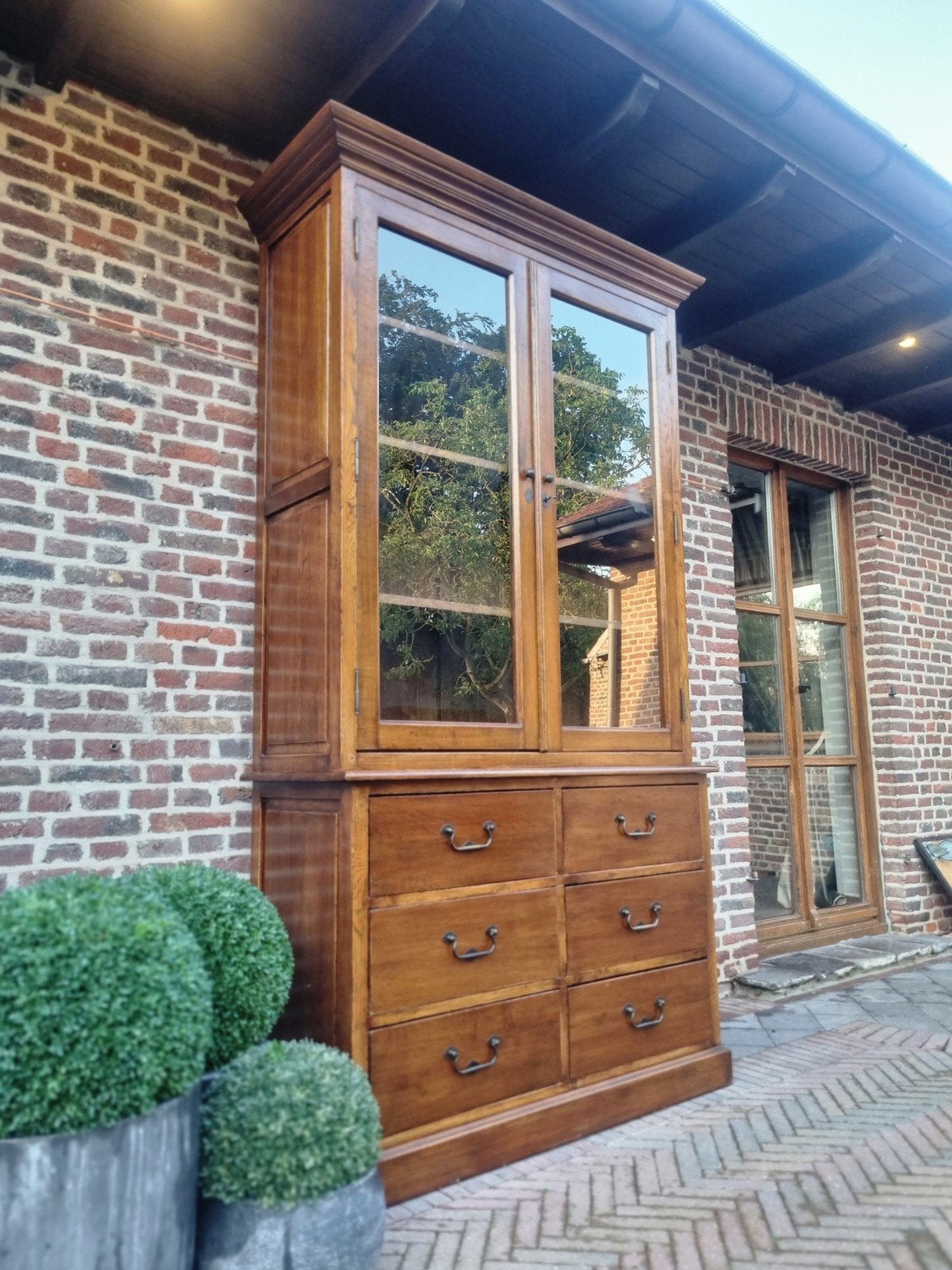 Eiken flamant buffetkast/vitrinekast GRATIS LEVERING