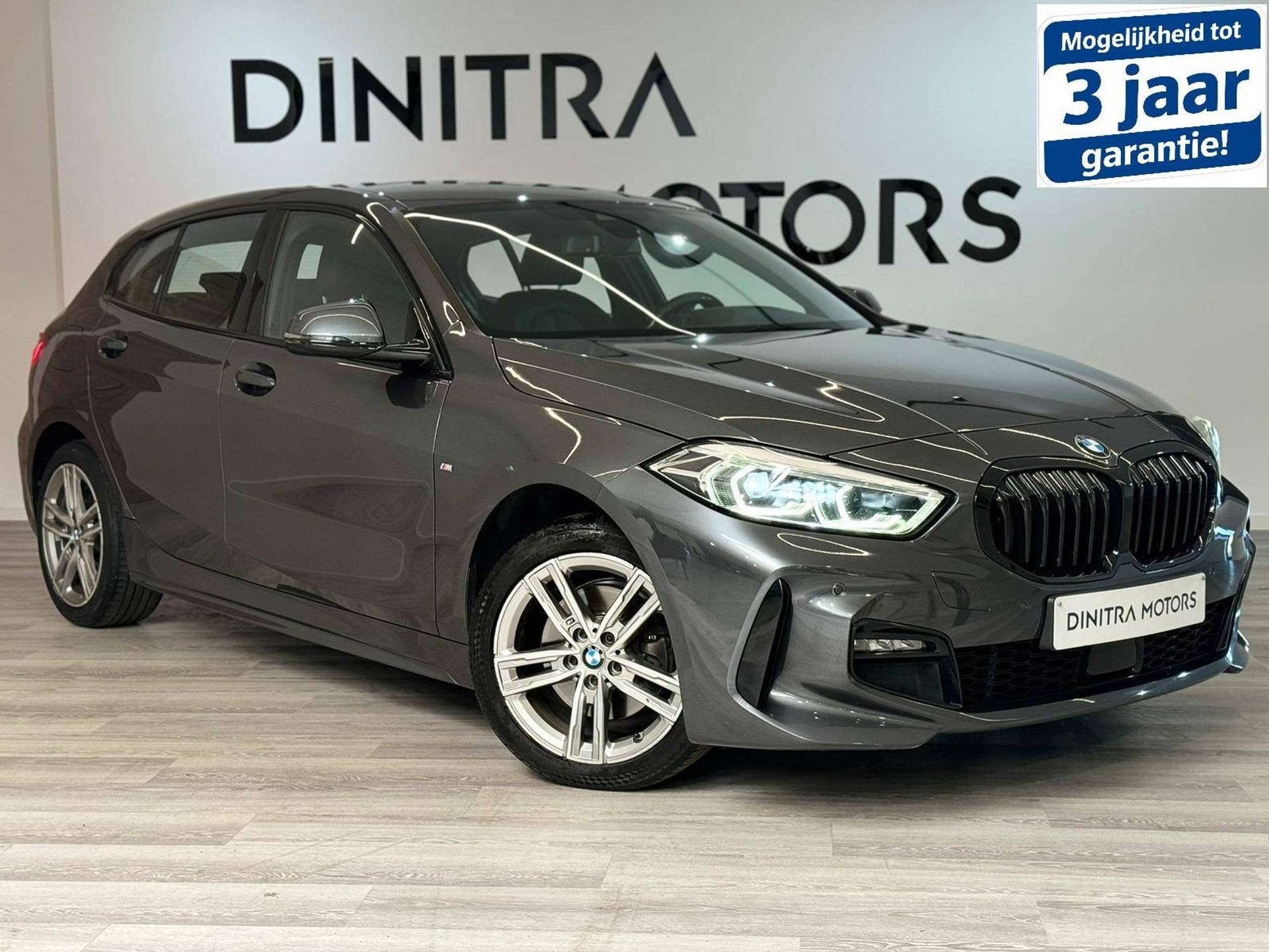 BMW 118 M Sport - Carplay/Navi/Cruise/Digital cockpit/Zetelv, Auto's, Automaat, 1 Reeks, Gebruikt, Lichtsensor