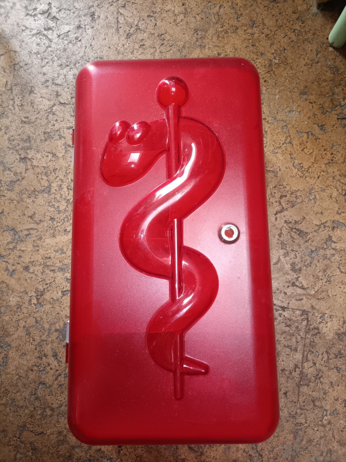 Armoire à pharmacie « Dr. K » de Koziol, Enlèvement