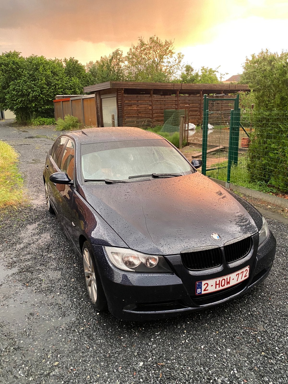 Bmw e90 318i met bumperschade, Autos, Achat, 4 portes, Boîte manuelle, Autres couleurs