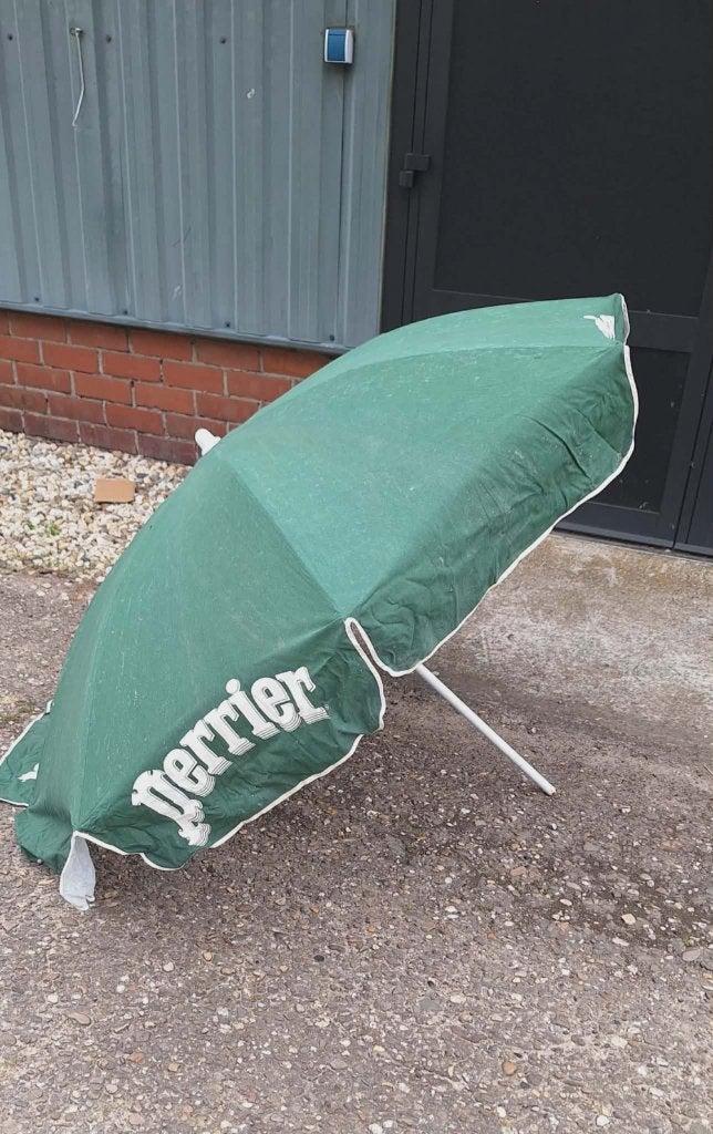 Vrolijke vintage reclame parasol, parasols, div. soorten🌞, Ophalen of Verzenden, Gebruikt, 1 tot 2 meter, Stokparasol