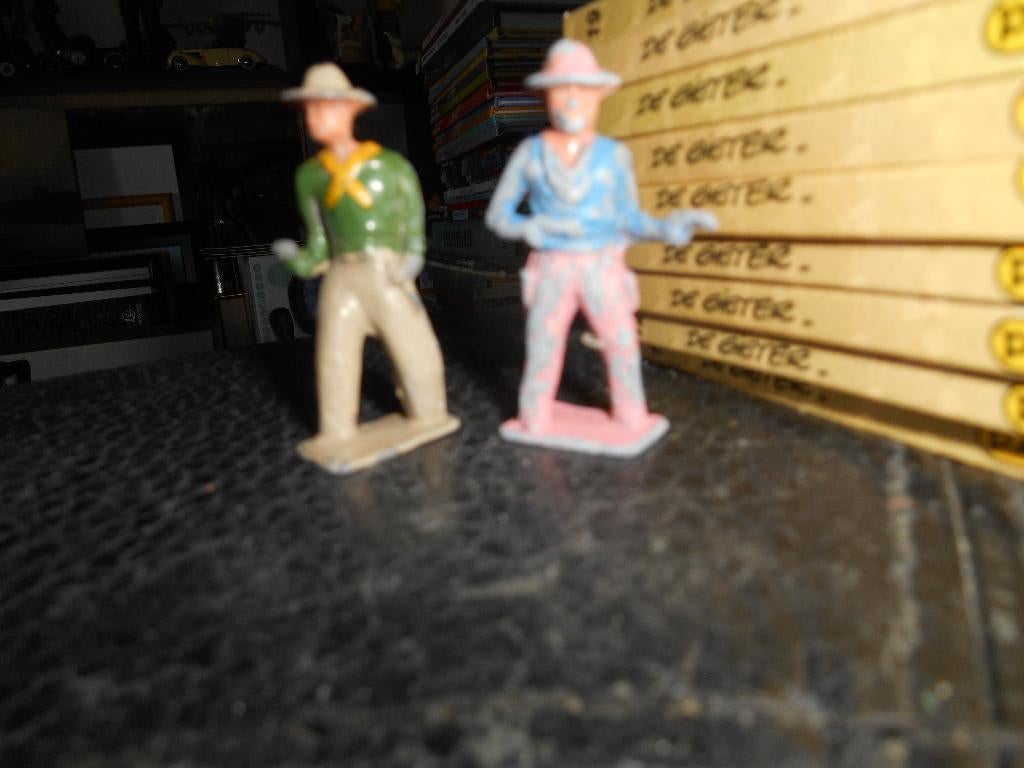 Lot de 2 Cowboys en plomb, Enlèvement ou Envoi