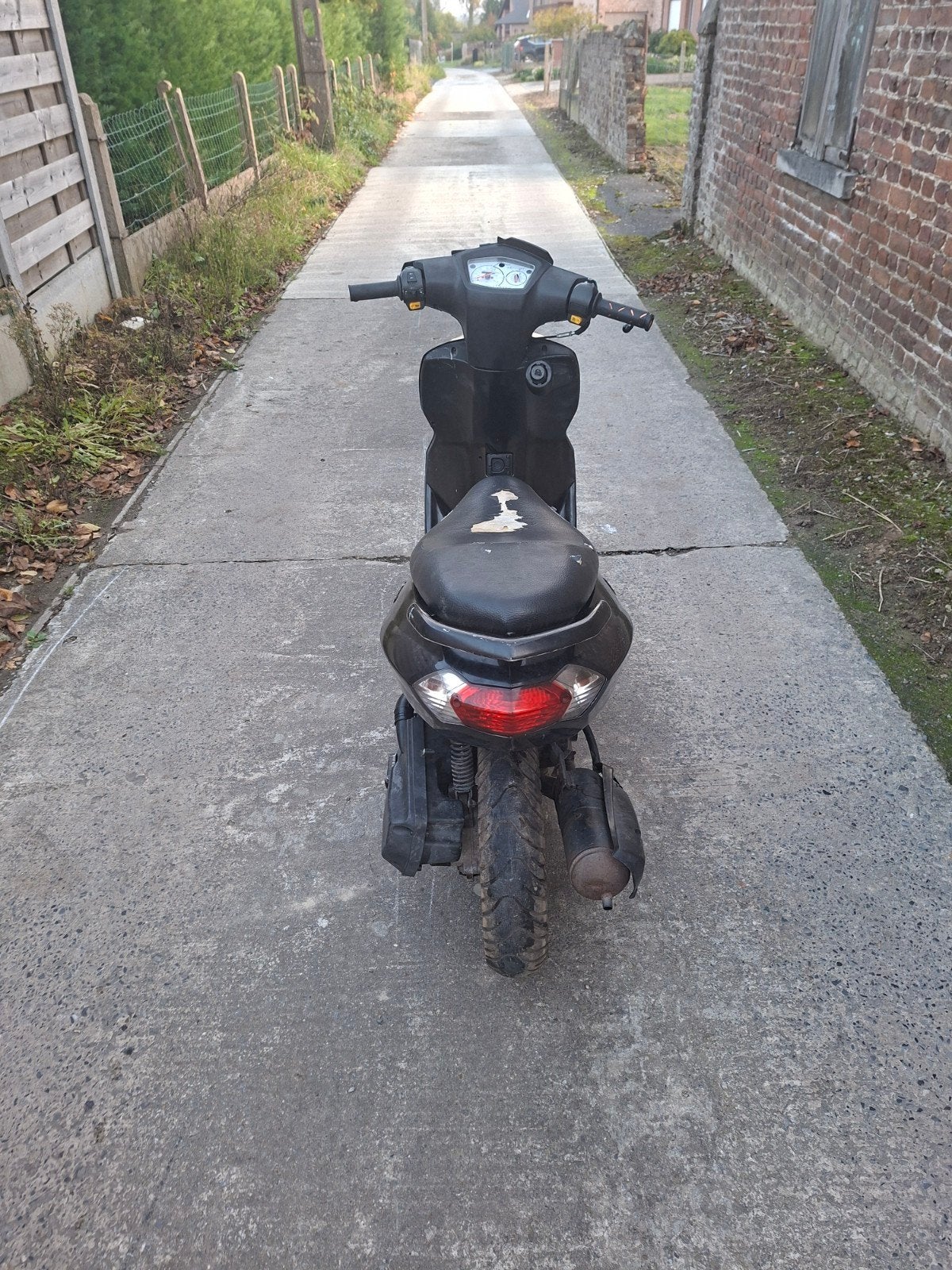 peugeot kisbee, Fietsen en Brommers, Ophalen of Verzenden