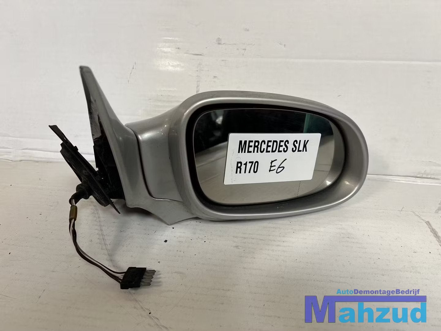 MERCEDES SLK R170 rechts zilver spiegel 1996-2004, Gebruikt, Mercedes-Benz AG, Mercedes-Benz, Mercedesstrasse 120
70372  Stuttgart, DE