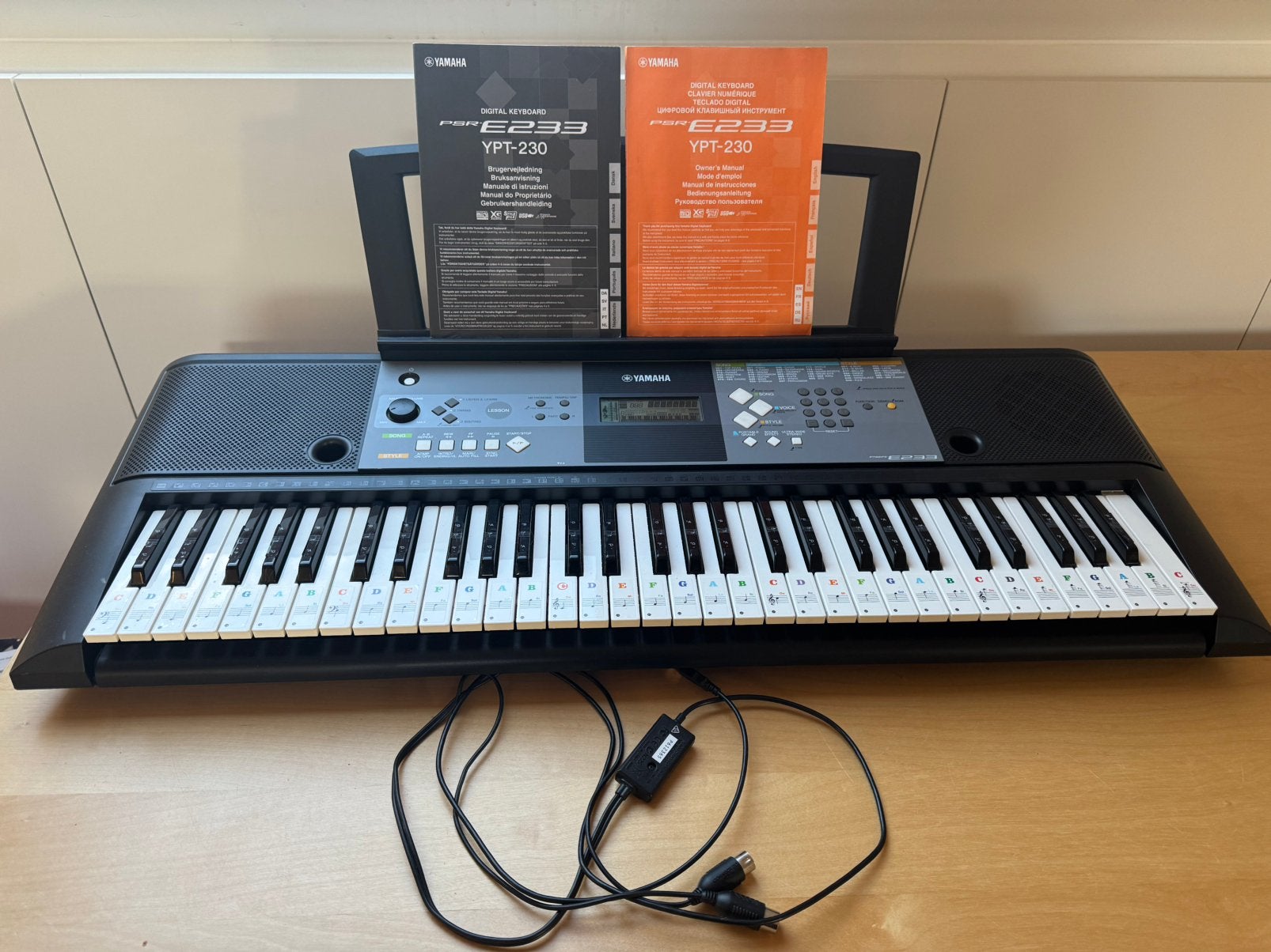 Yamaha keyboard, Muziek en Instrumenten, Keyboards, Ophalen, 61 toetsen, Gebruikt, Midi-aansluiting