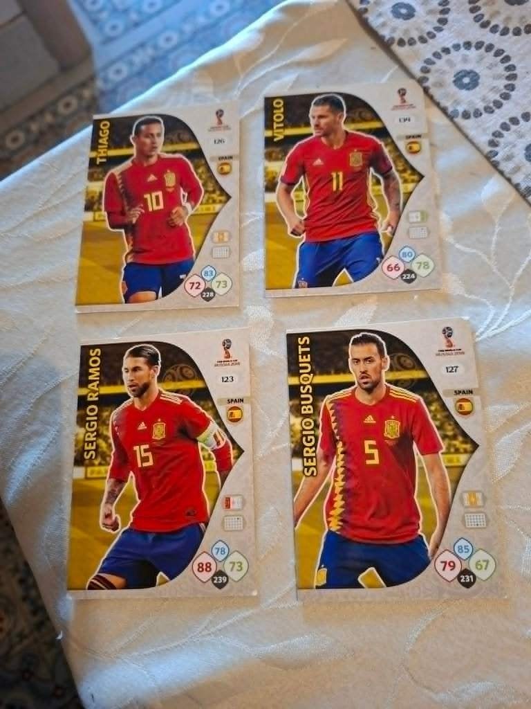 4 Voetbalkaarten : Panini / Spanje / FIFA World Cup 2018, Verzamelen, Ophalen of Verzenden, Zo goed als nieuw, Spelerskaart