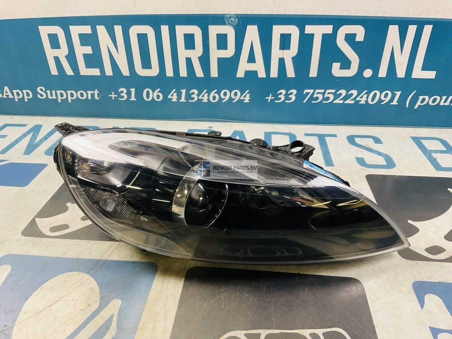 Koplamp Volvo V40 31283333 Xenon Rechts 2-F2A-8049, Auto-onderdelen, Gebruikt, -, -, 6 maanden garantie