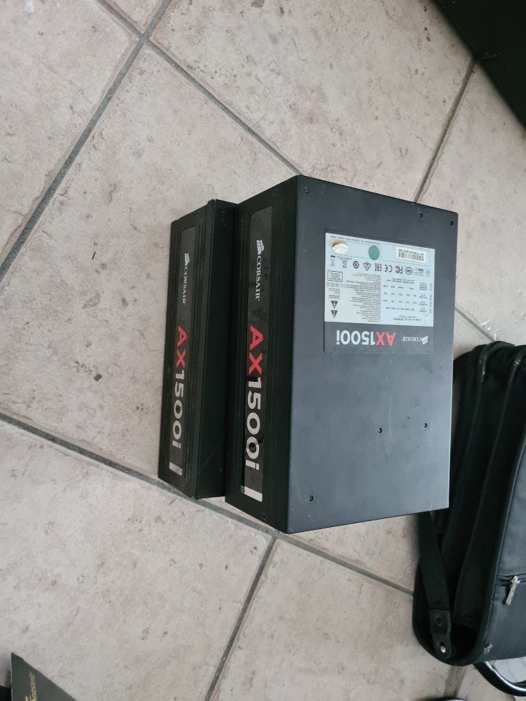 2x corsair AX 1500i, Computers en Software, Interne voedingen, Ophalen of Verzenden, Gebruikt