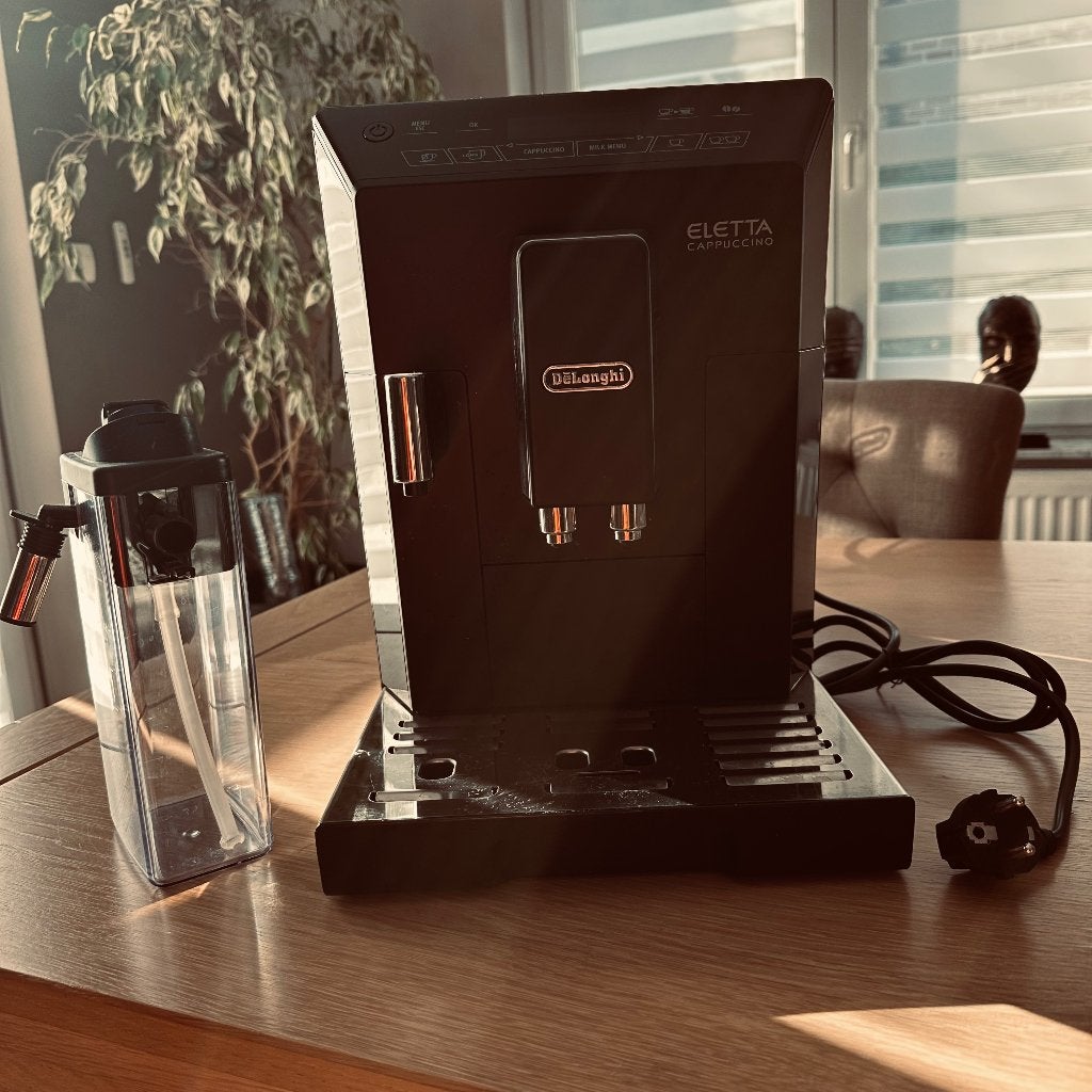 Espressomachine, Ophalen, Espresso apparaat, Koffiebonen, Zo goed als nieuw