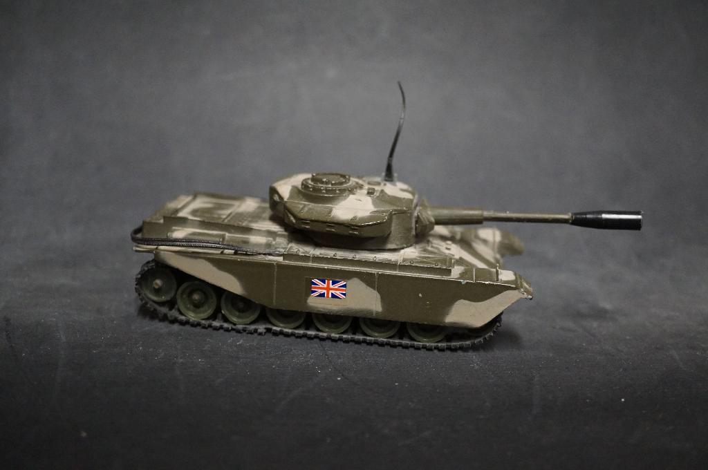 Débardeur Corgi Toys Centurion - 1/60 - TOP vintage, Enlèvement ou Envoi