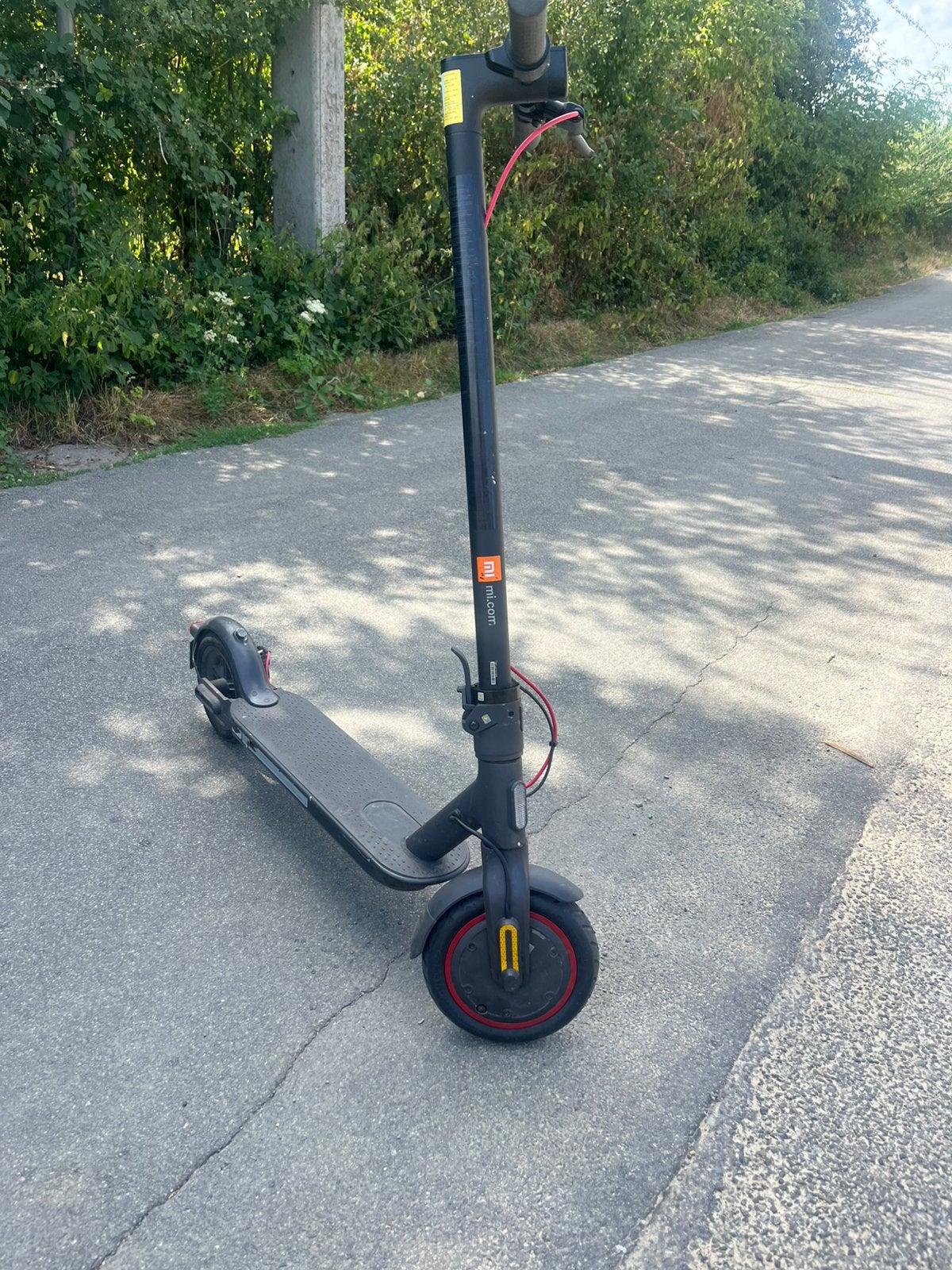 Trotinette électrique Xiaomi pro 2, Vélos & Vélomoteurs, Trottinettes, Enlèvement, Comme neuf
