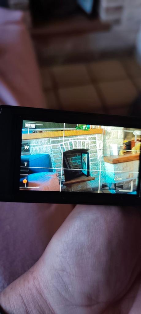 Caméra Sony handicam 9.2 HD et 3 grosse batterie