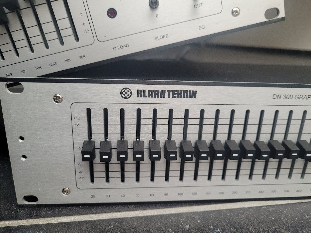 2 Equalisers Klark Teknik, Ophalen, Gebruikt, Audio