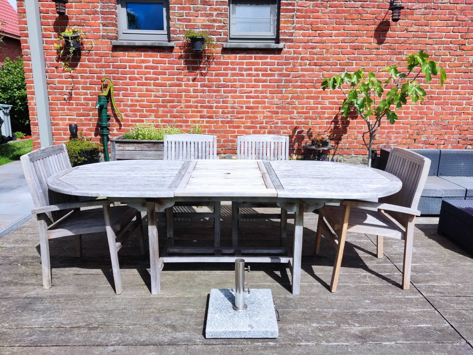 teaken tuinmeubelen ovale uitschuifbare eettafel + 4 stoelen, Ophalen, Gebruikt, Teakhout, 8 zitplaatsen
