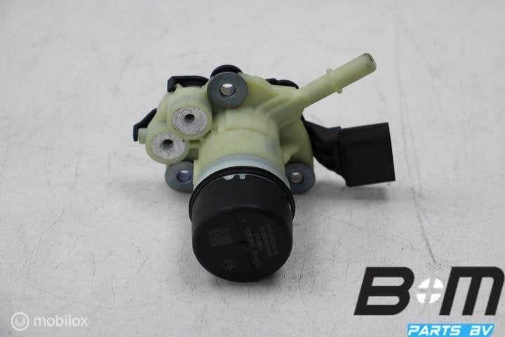 Adblue pomp VW Golf 7 01C070012, Auto-onderdelen, Gebruikt