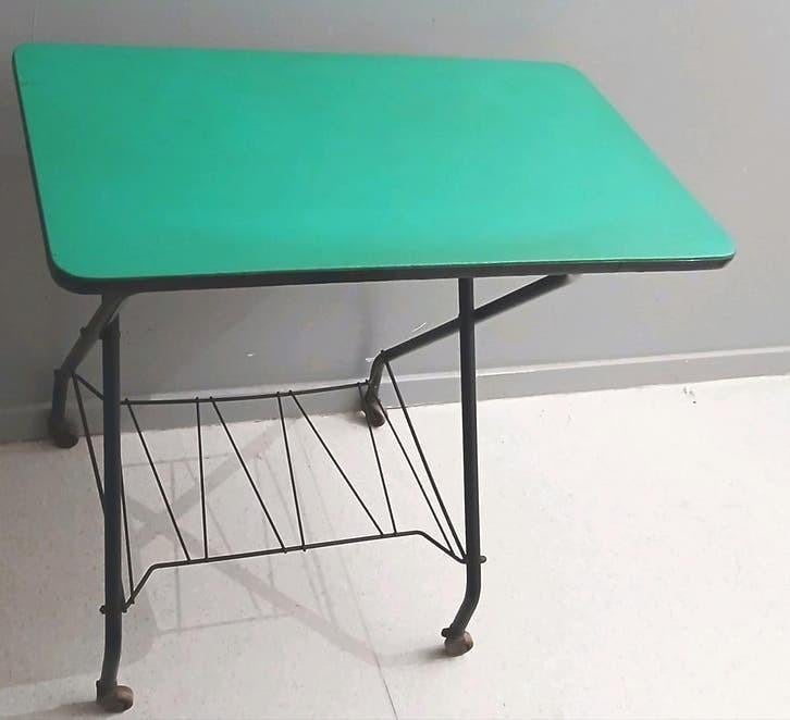 ️ ❇️ Disponible Rare jolie desserte verte 50s/60s vintage, Enlèvement, Utilisé, Autres types