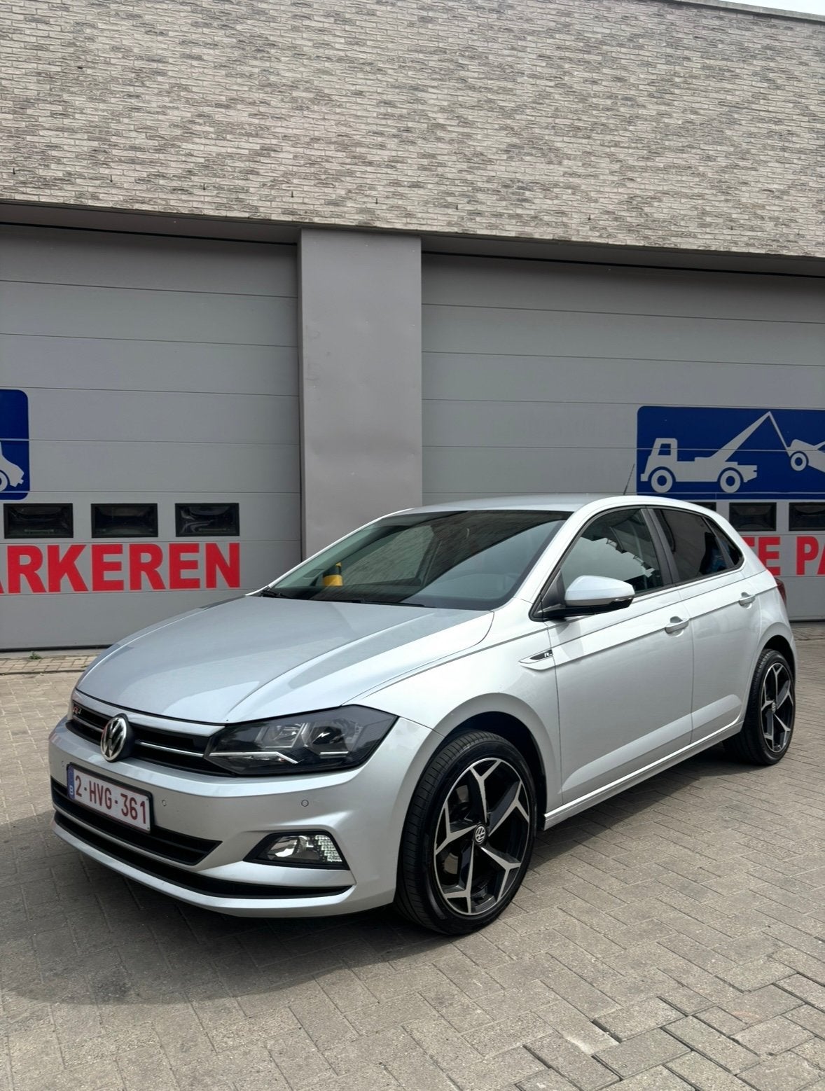 VW Polo 1.6 en parfait état, Autos, Argent ou Gris, Boîte manuelle, Noir, 5 portes