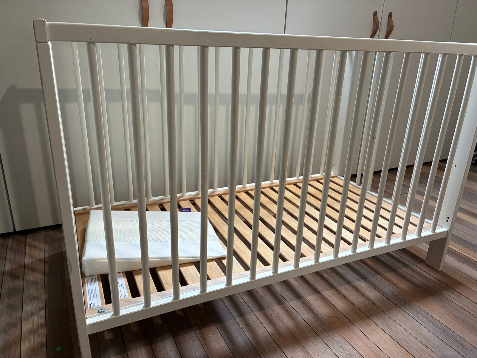 Ikea babybed met lattenbodem, Ophalen, Gebruikt