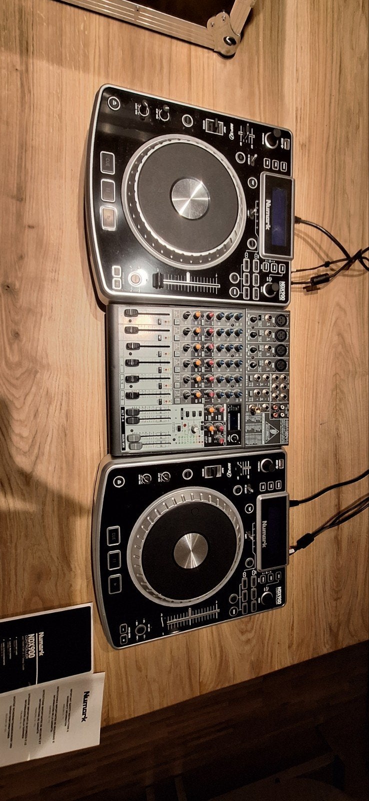 2Numark nxd900 en behringer henyx204fx, Enlèvement, Comme neuf, Platine, Behringer