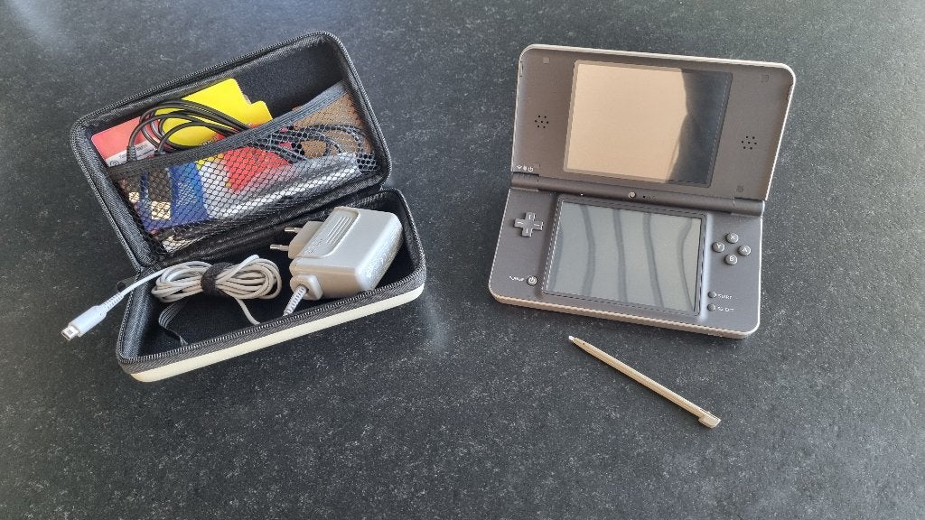 gameconsole Nintendo DS XL, Games en Spelcomputers, Ophalen, Gebruikt