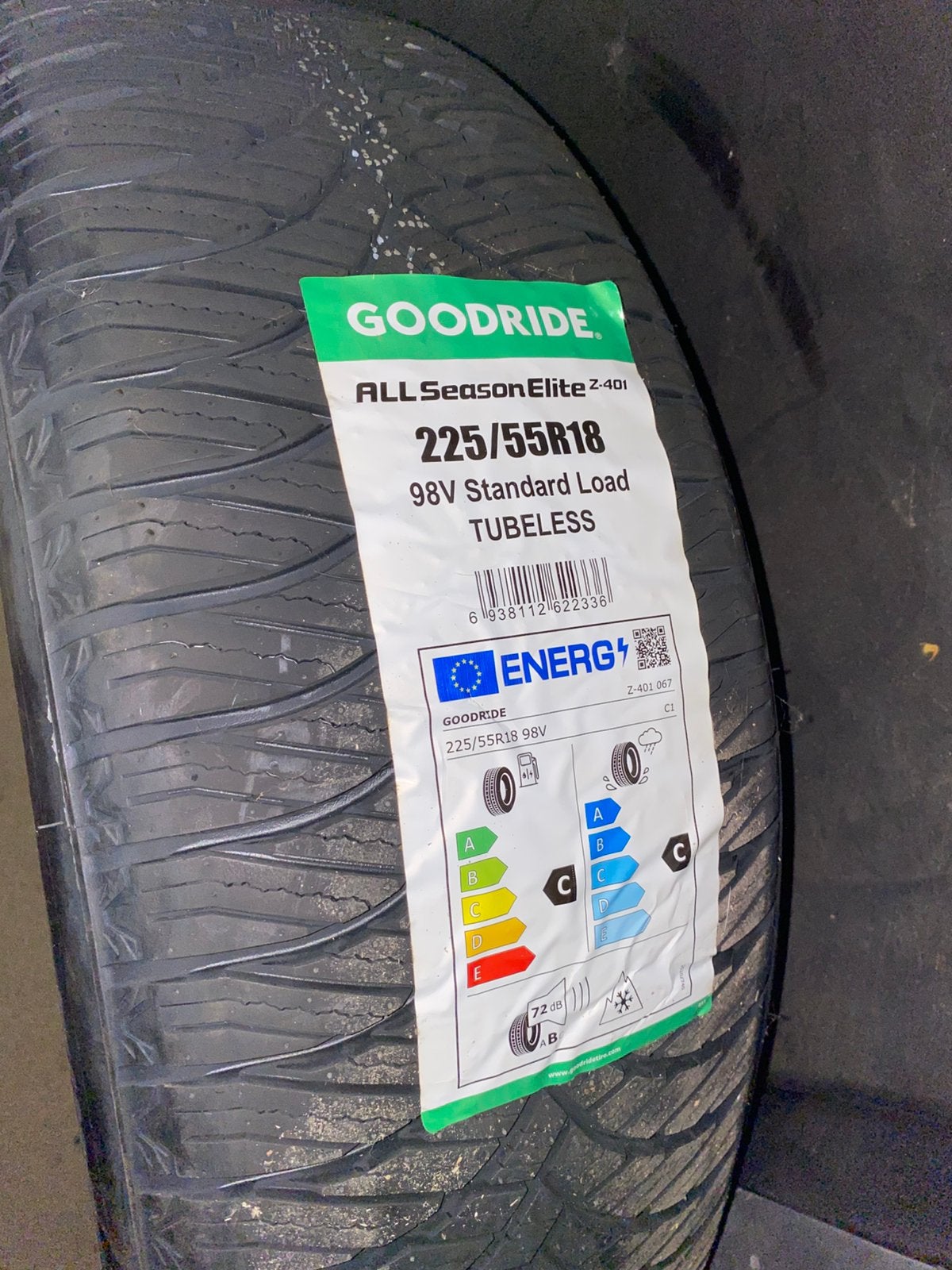 225 55 R18, Autos : Pièces & Accessoires, Pneus & Jantes, Enlèvement, 4 Saisons, Pneu(s)