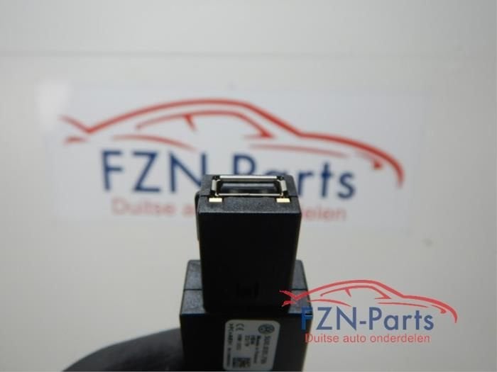 VW Arteon AUX/USB Aansluiting Multimedia, Autos : Pièces & Accessoires, Enlèvement ou Envoi, Utilisé