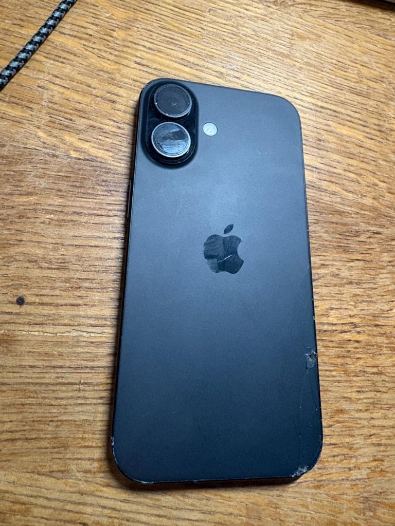 Iphone 16 icloud locked, Telecommunicatie, Mobiele telefoons | Apple iPhone, Ophalen of Verzenden, Niet werkend, Zwart, IPhone 16