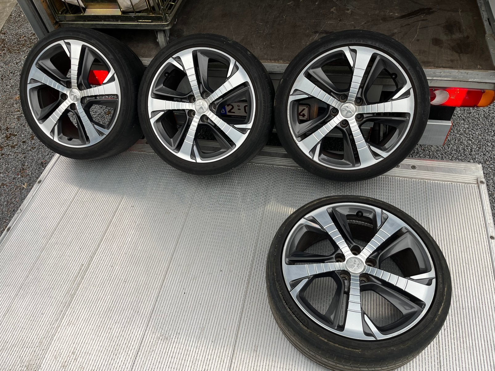 Jantes d'origine Peugeot GT Line 18', Autos : Pièces & Accessoires, Pneus et Jantes, 18 pouces, Enlèvement, 225 mm