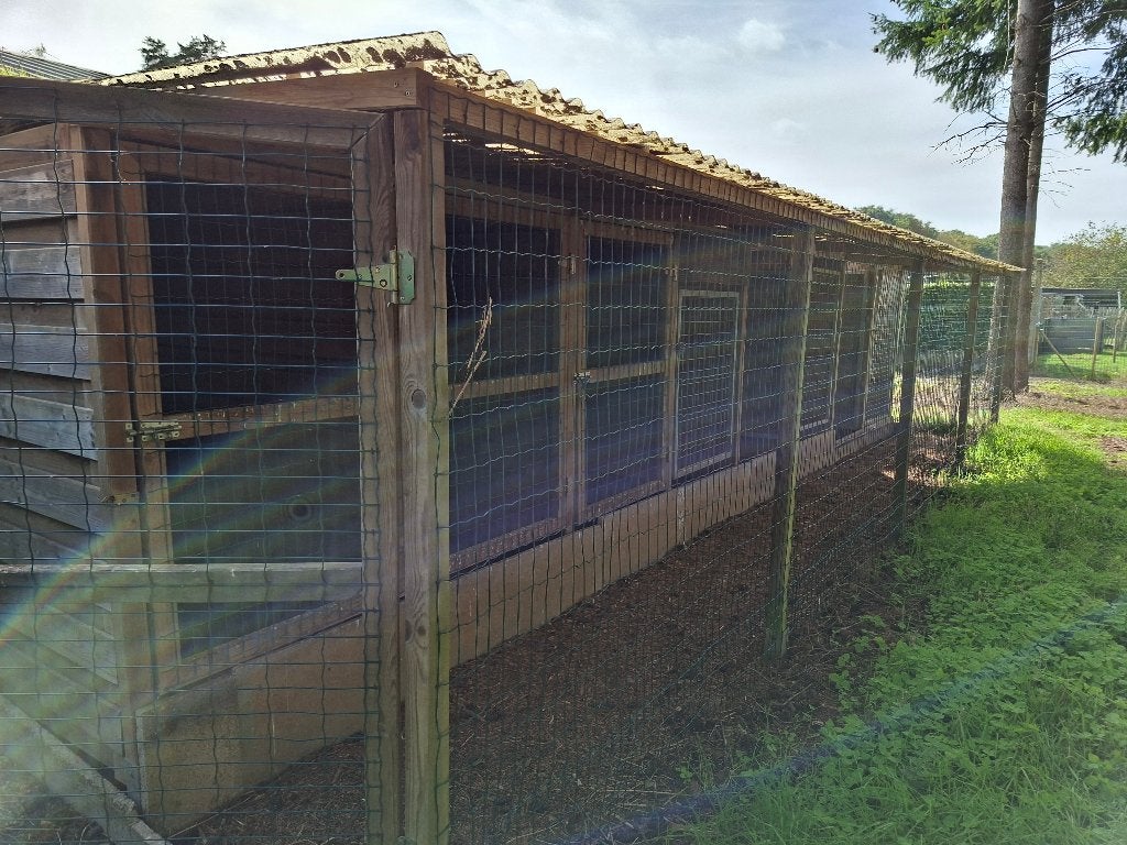 Grote houten hokken, Dieren en Toebehoren, Ophalen, Gebruikt