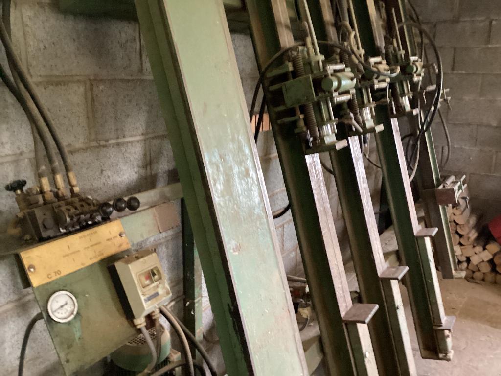 Machine à bois - Cadreuse hydraulique, Articles professionnels, Enlèvement