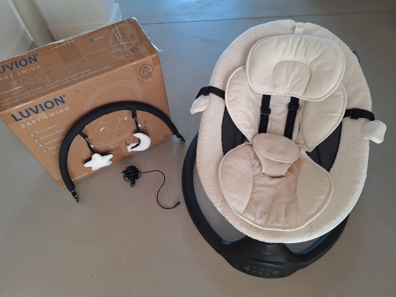 elektrische babyswing Luvion, Ophalen, Zo goed als nieuw, Overige typen, Met geluid