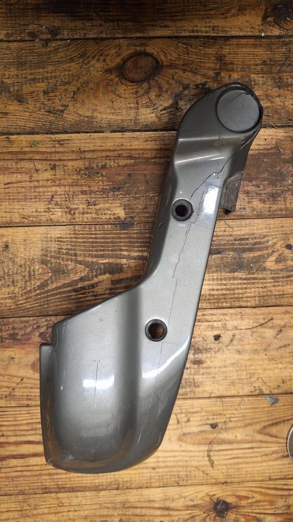 Piaggio skipper spatbord kap, Ophalen, Blok