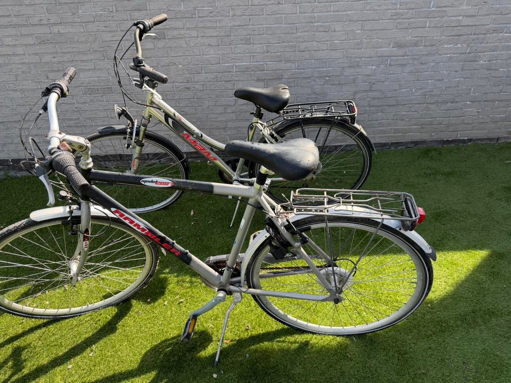 twee fietsen te koop, Fietsen en Brommers, Ophalen, Zo goed als nieuw
