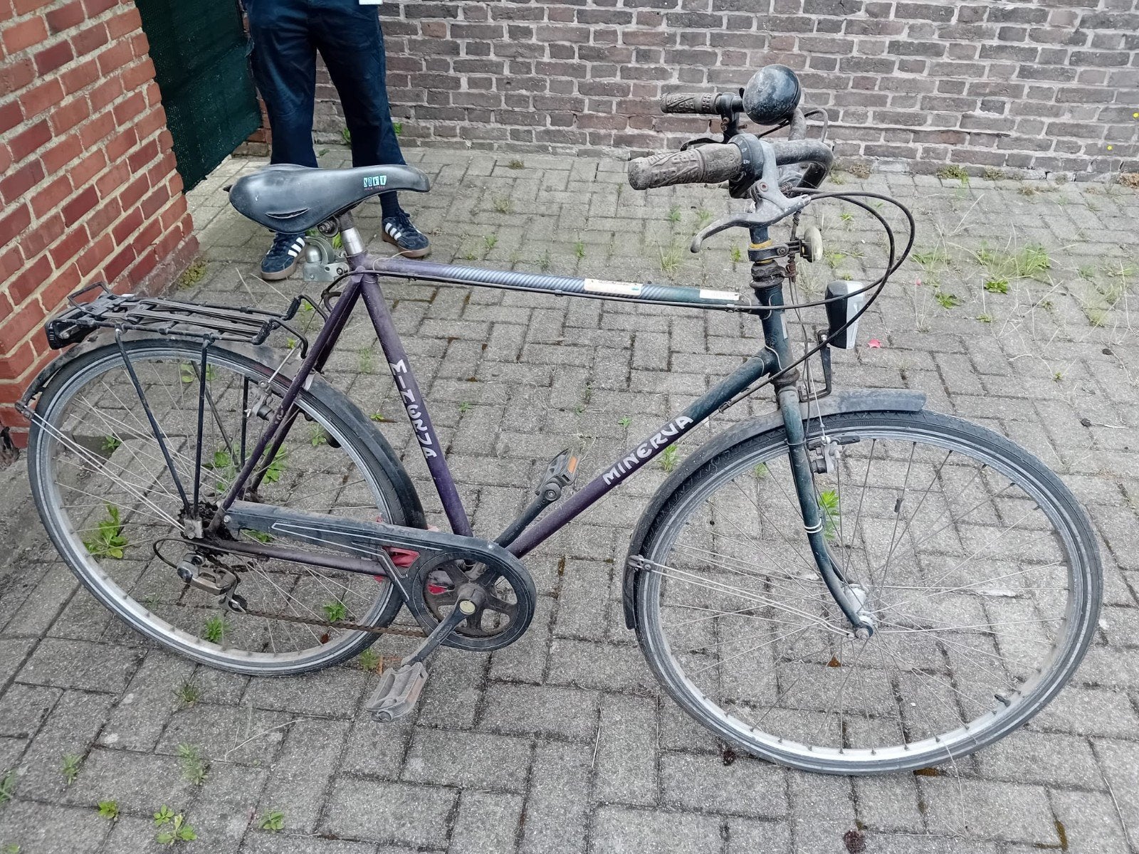 Oude fiets en aanhangwagentje regio Lanaken, Enlèvement