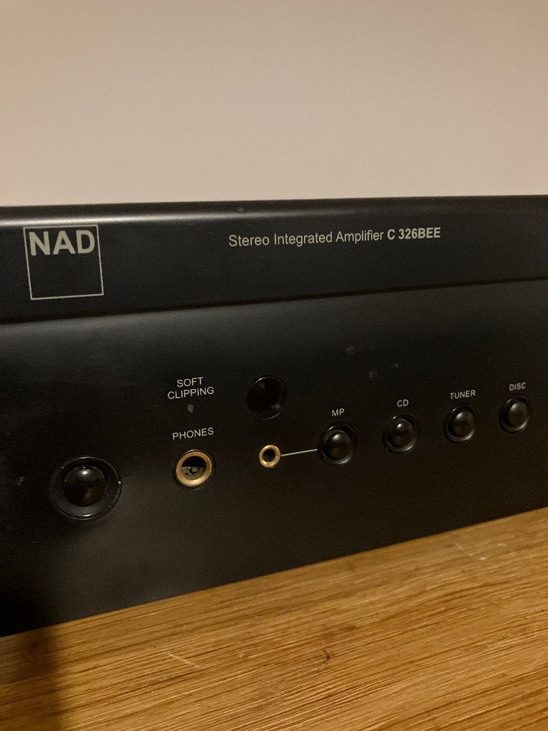 Ampli NAD C326BEE, Autres marques, 60 à 120 watts, Enlèvement, Stéréo