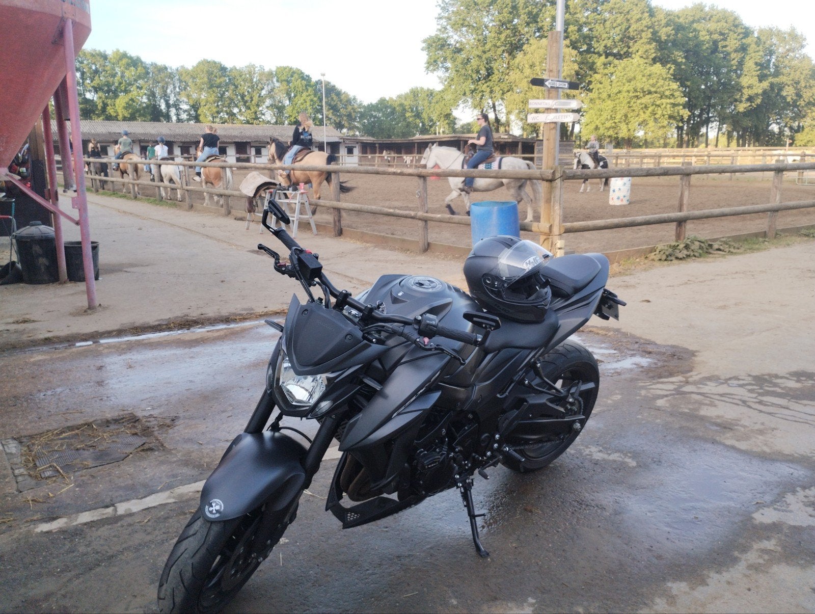 GSX-S 750, Motoren, 4 cilinders, Motorrijbewijs A, 749 cc, Particulier